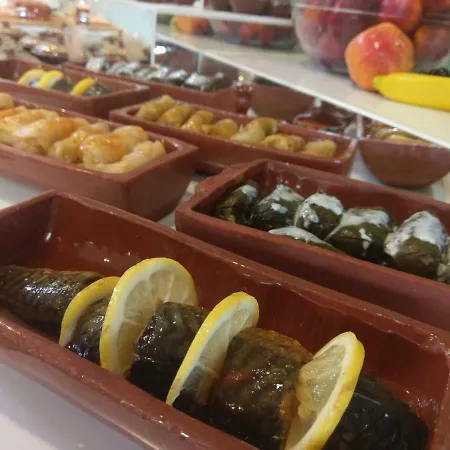 شقة فندقية Serena 3*