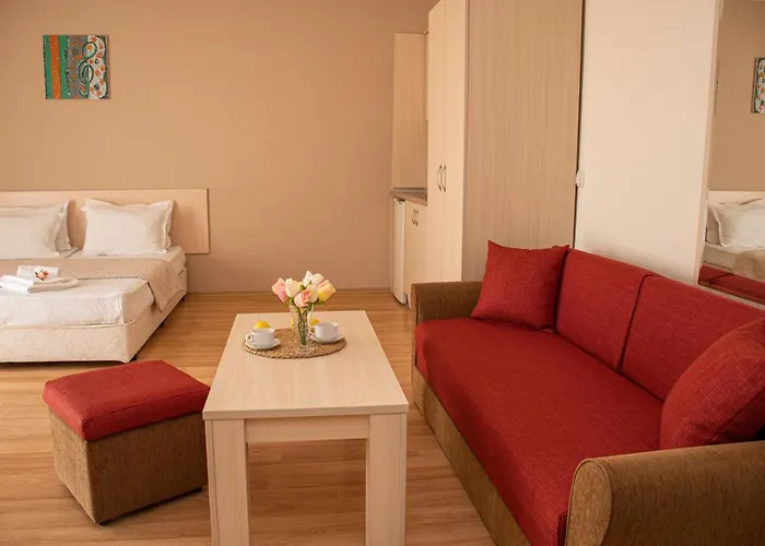 Apart-hotel Serena 3*