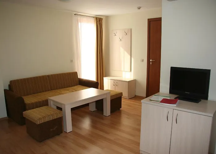 Apart-hotel Serena 3*