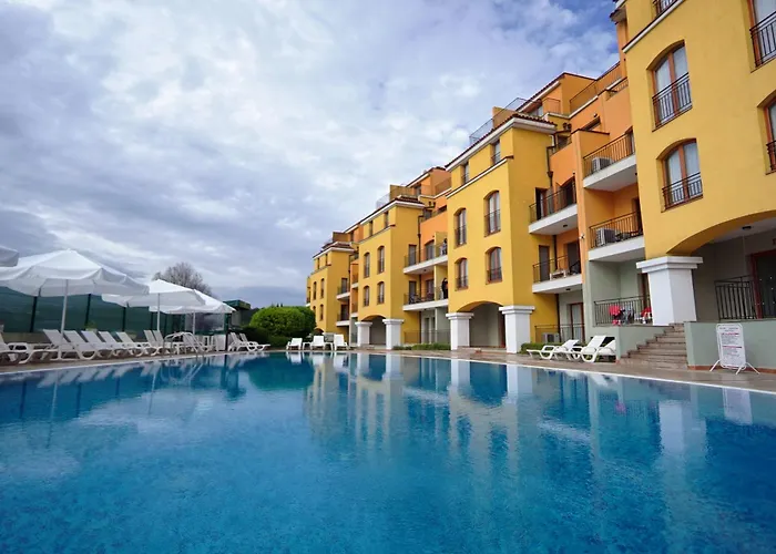 Apart-hotel Serena 3*