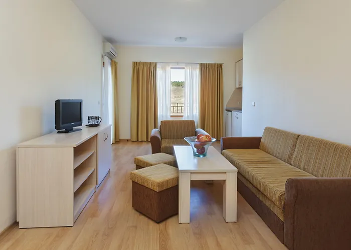 Apart-hotel Serena 3*