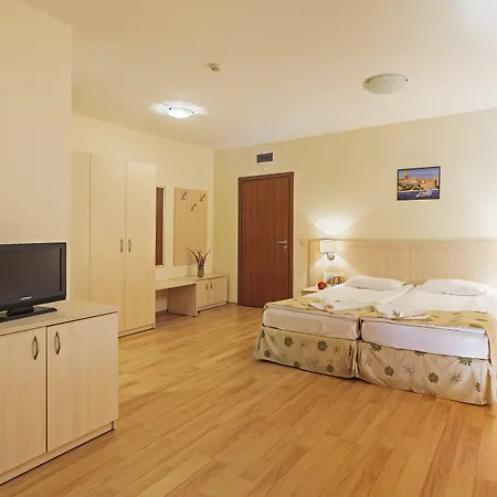 Hotel de apartamente Serena 3*