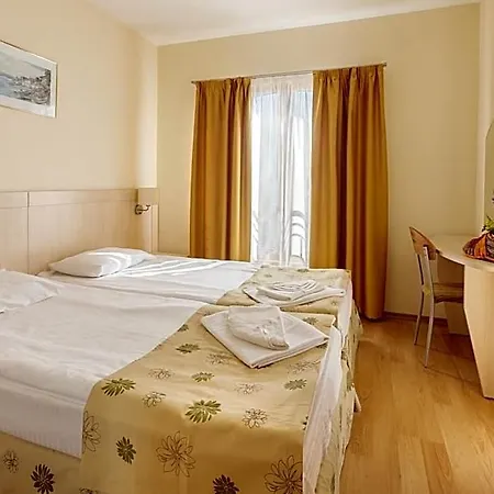 Apartahotel Serena 3*