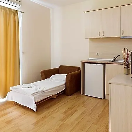 Aparthotel Serena