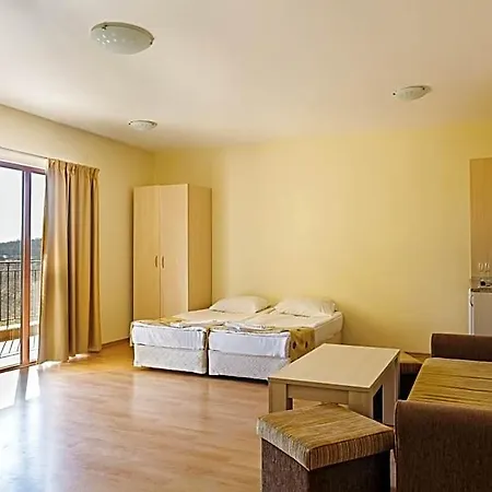 Aparthotel Serena