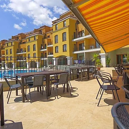 Apartahotel Serena 3*