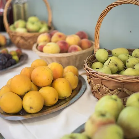 Serena Lägenhetshotell 3*