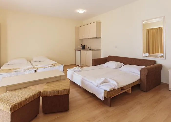 Апарт-отель Serena 3*